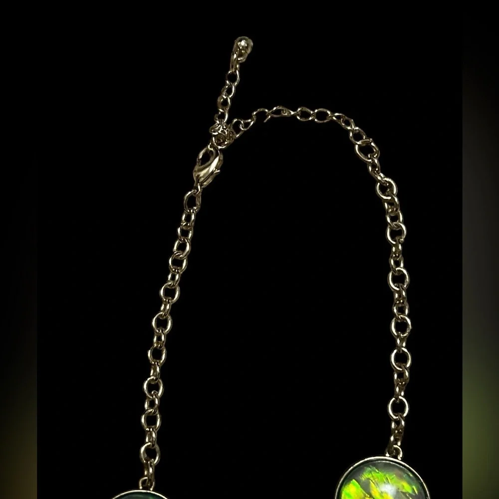 Gorgeous Lime Green Jewel Necklace